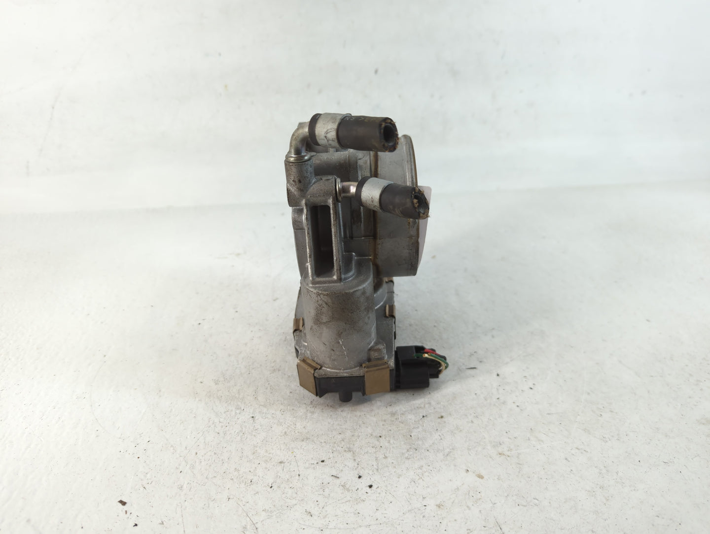 2017-2020 Infiniti Qx60 Throttle Body P/N:RME75-50 Fits Fits 2016 2017 2018 2019 2020 OEM Used Auto Parts - Oemusedautoparts
