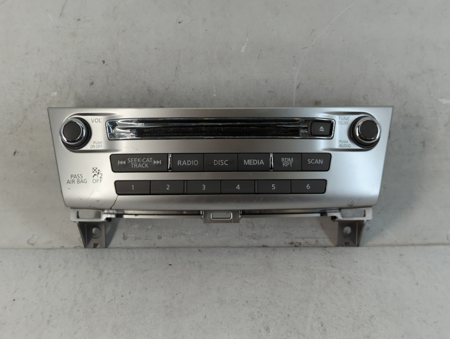 2017-2020 Infiniti Qx60 Radio Control Panel - Oemusedautoparts1.com