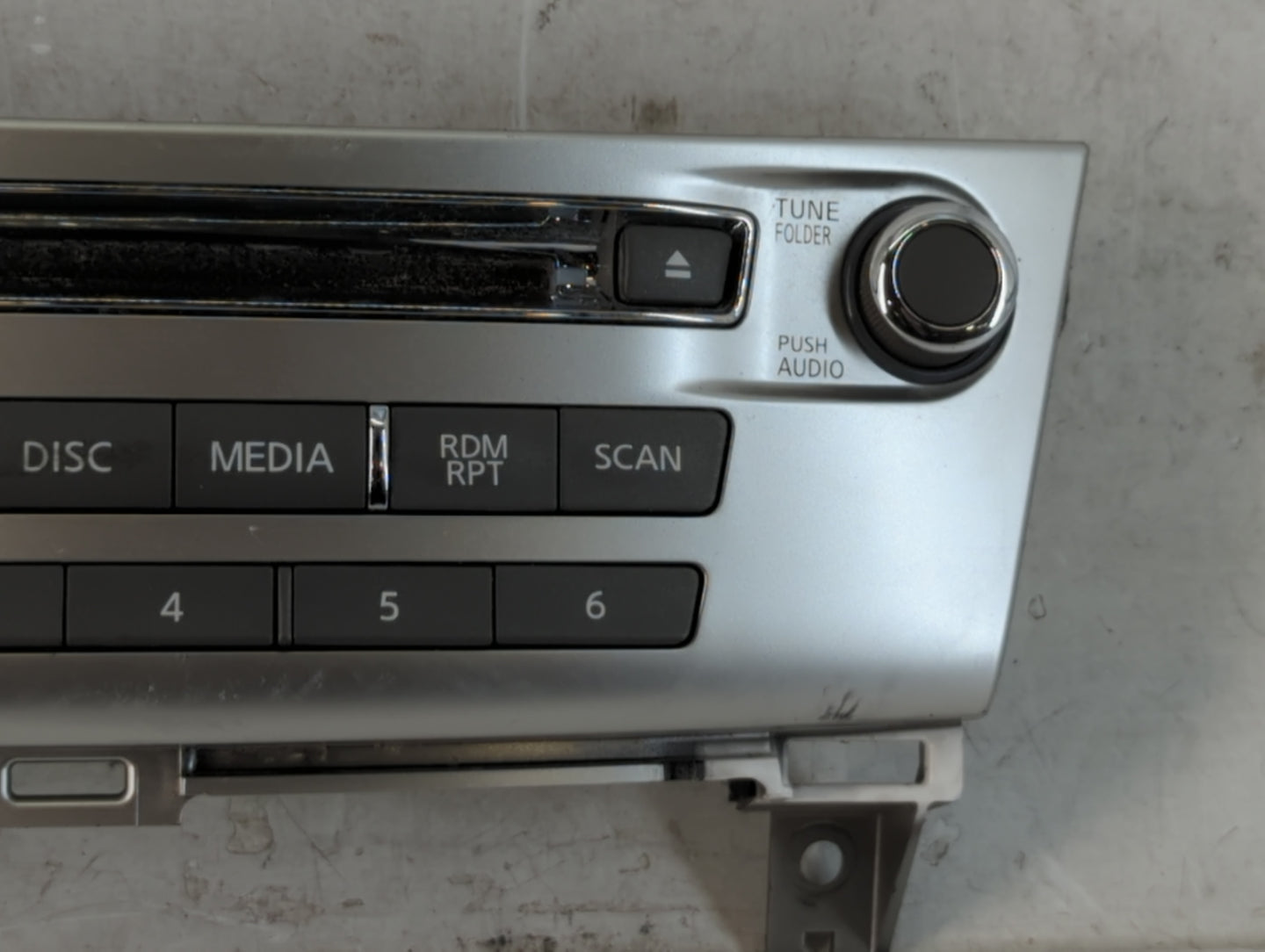 2017-2020 Infiniti Qx60 Radio Control Panel - Oemusedautoparts1.com