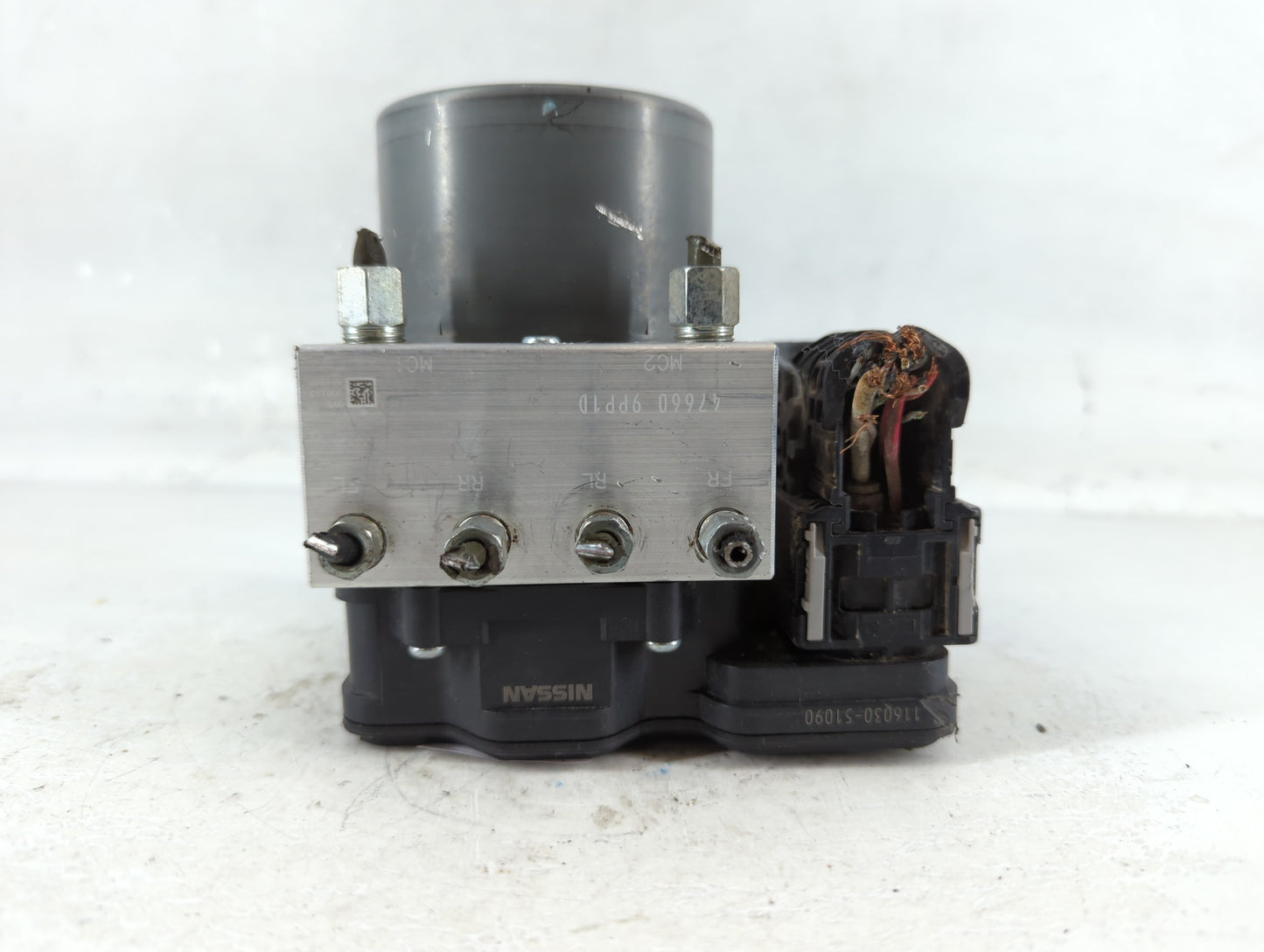 2018 Infiniti Qx60 ABS Pump Control Module Replacement P/N:47660 9PP1D Fits OEM Used Auto Parts - Oemusedautoparts1.com