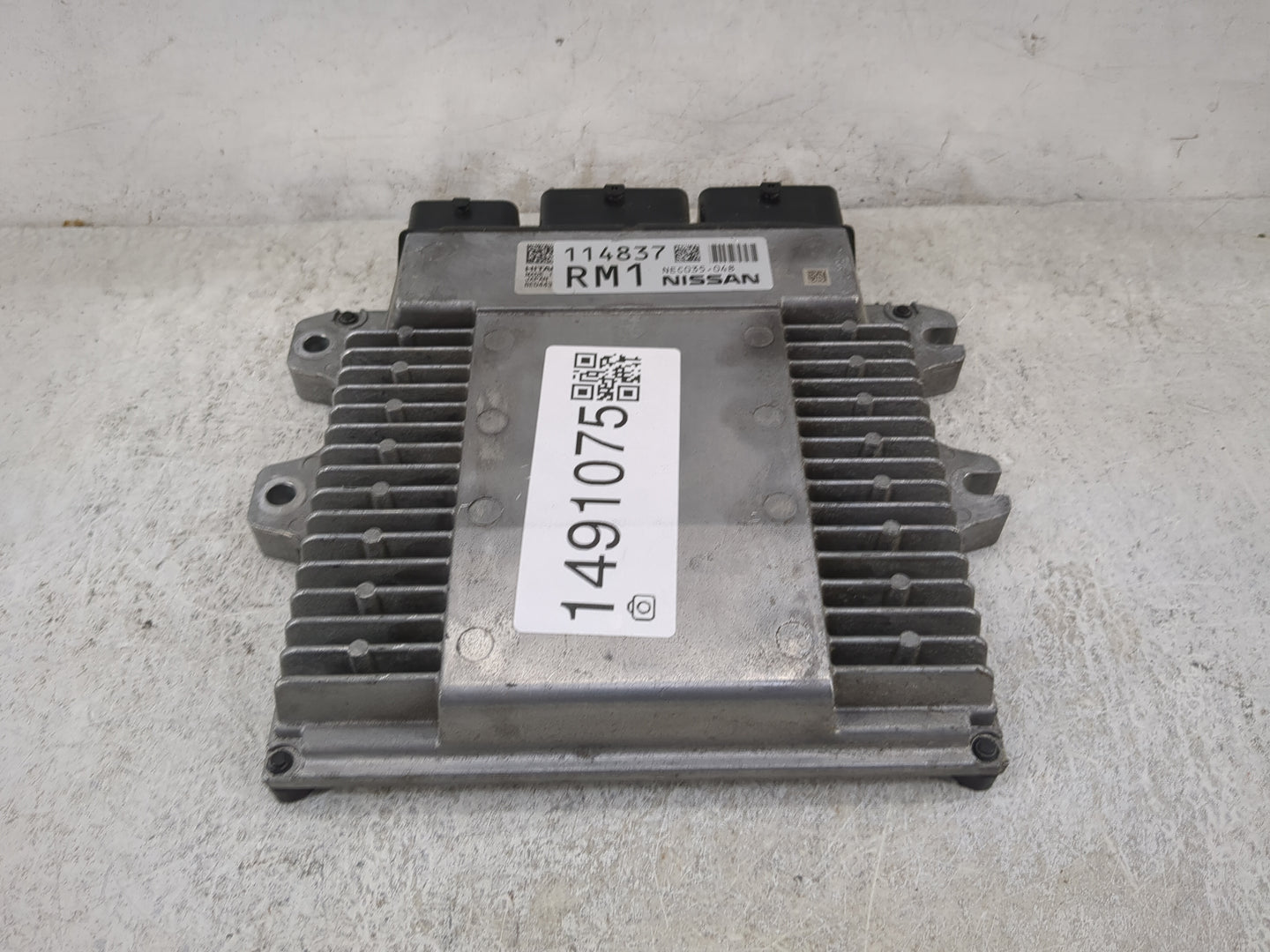 2018-2019 Infiniti Qx80 PCM Engine Control Computer ECU ECM PCU OEM P/N:NEC035-048 Fits Fits 2018 2019 2020 OEM Used Auto Pa