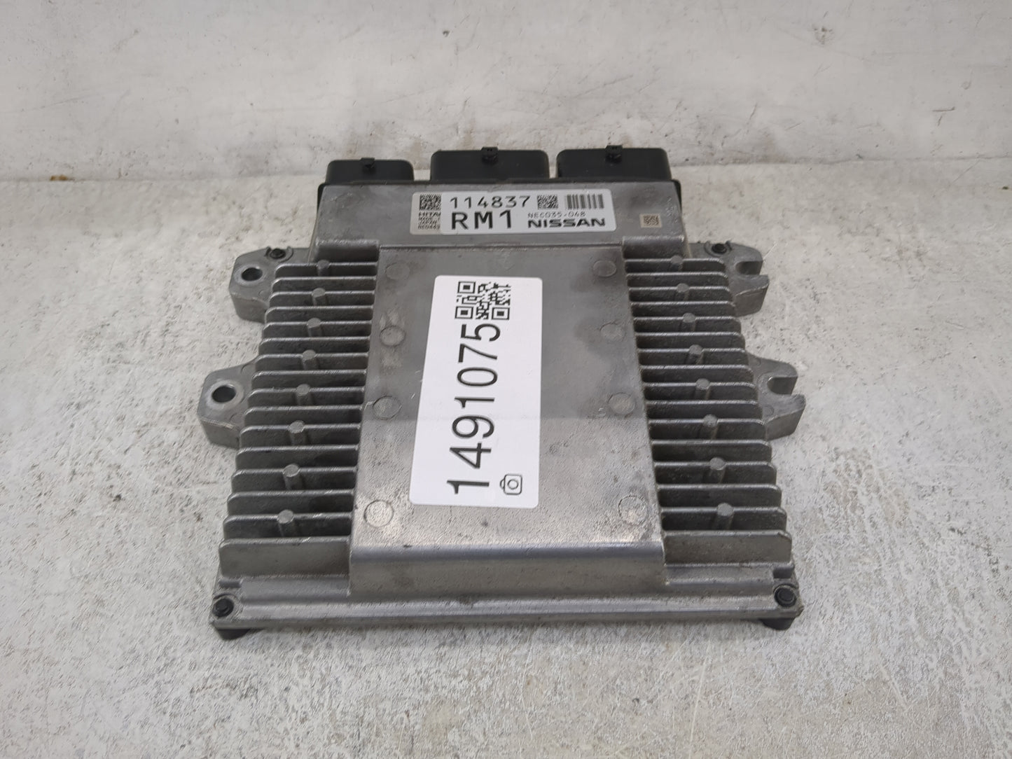 2018-2019 Infiniti Qx80 PCM Engine Control Computer ECU ECM PCU OEM P/N:NEC035-048 Fits Fits 2018 2019 2020 OEM Used Auto Pa