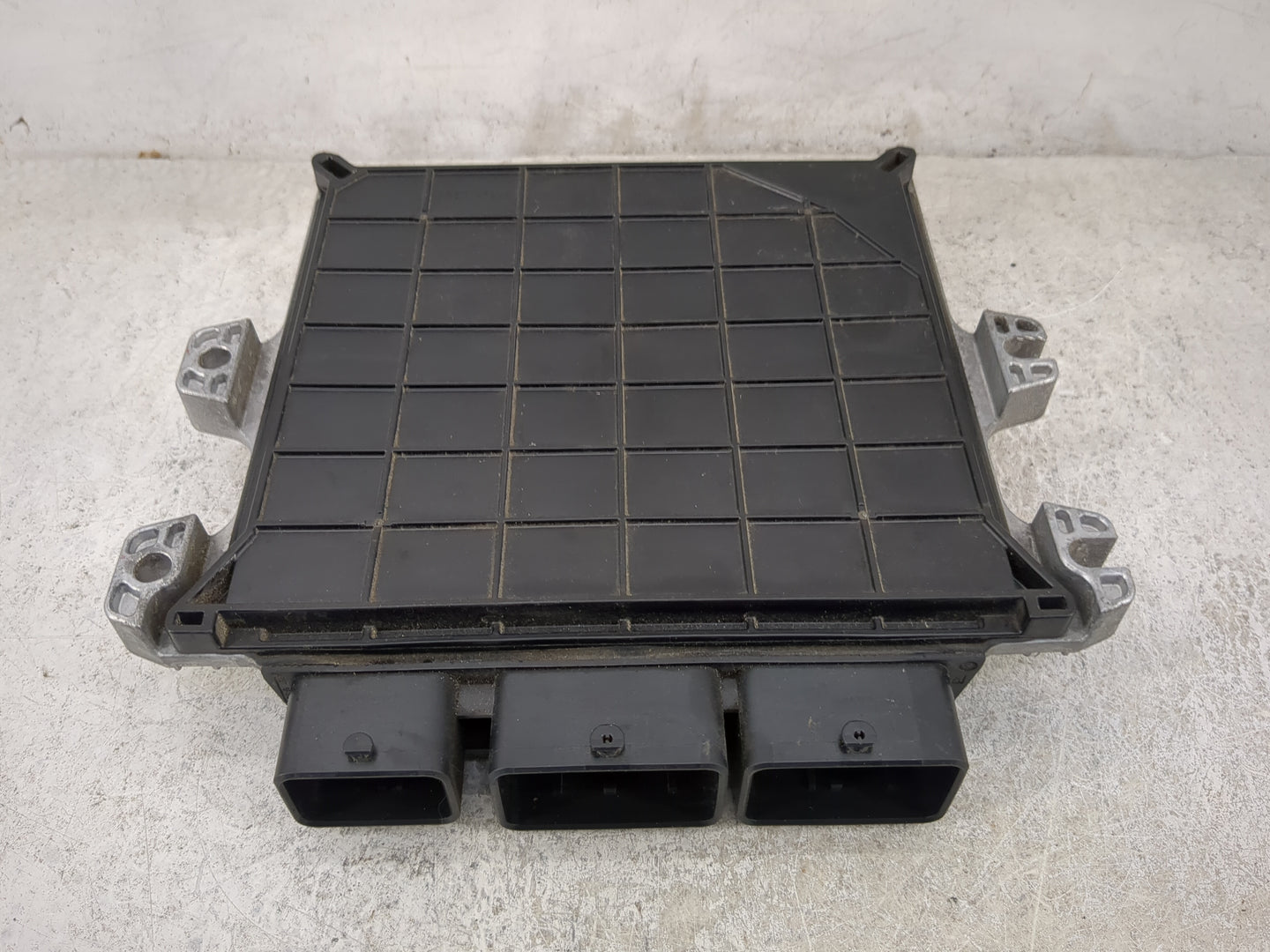 2018-2019 Infiniti Qx80 PCM Engine Control Computer ECU ECM PCU OEM P/N:NEC035-048 Fits Fits 2018 2019 2020 OEM Used Auto Pa