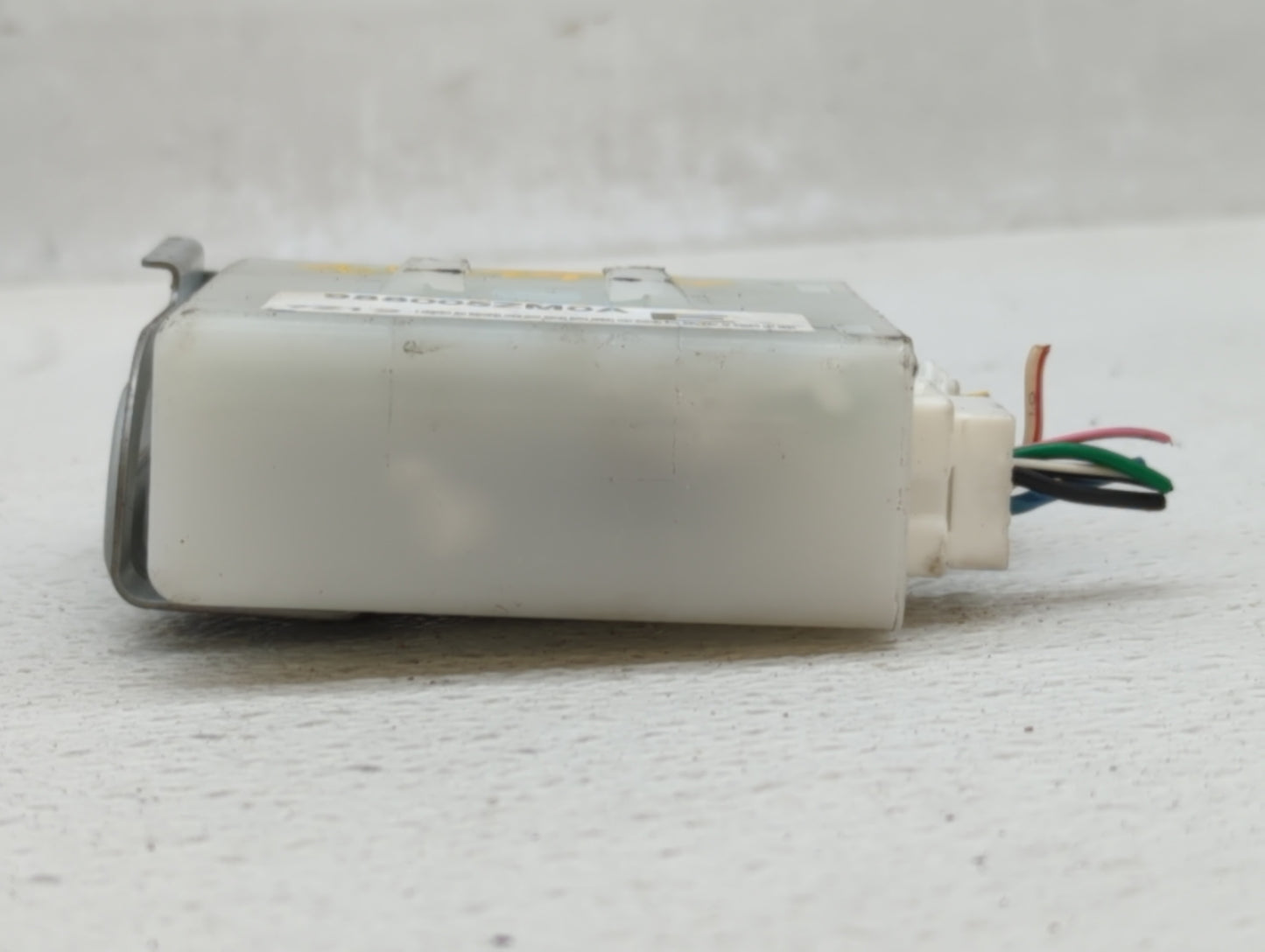 2018 Infiniti Qx80 Chassis Control Module Ccm Bcm Body Control - Oemusedautoparts1.com