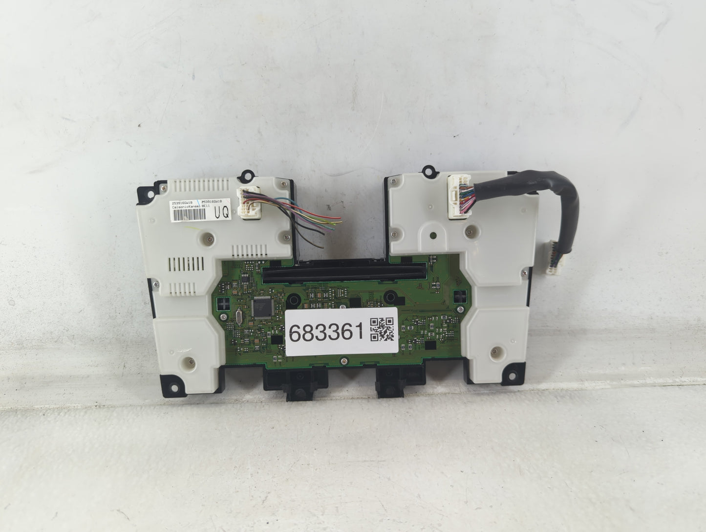 2018-2019 Infiniti Qx80 Radio AM FM Cd Player Receiver Replacement P/N:253916GW1B Fits Fits 2018 2019 OEM Used Auto Parts - 