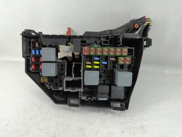 2018 Jaguar E-Pace Fusebox Fuse Box Panel Relay Module P/N:J9C3-14A076-AA Fits OEM Used Auto Parts