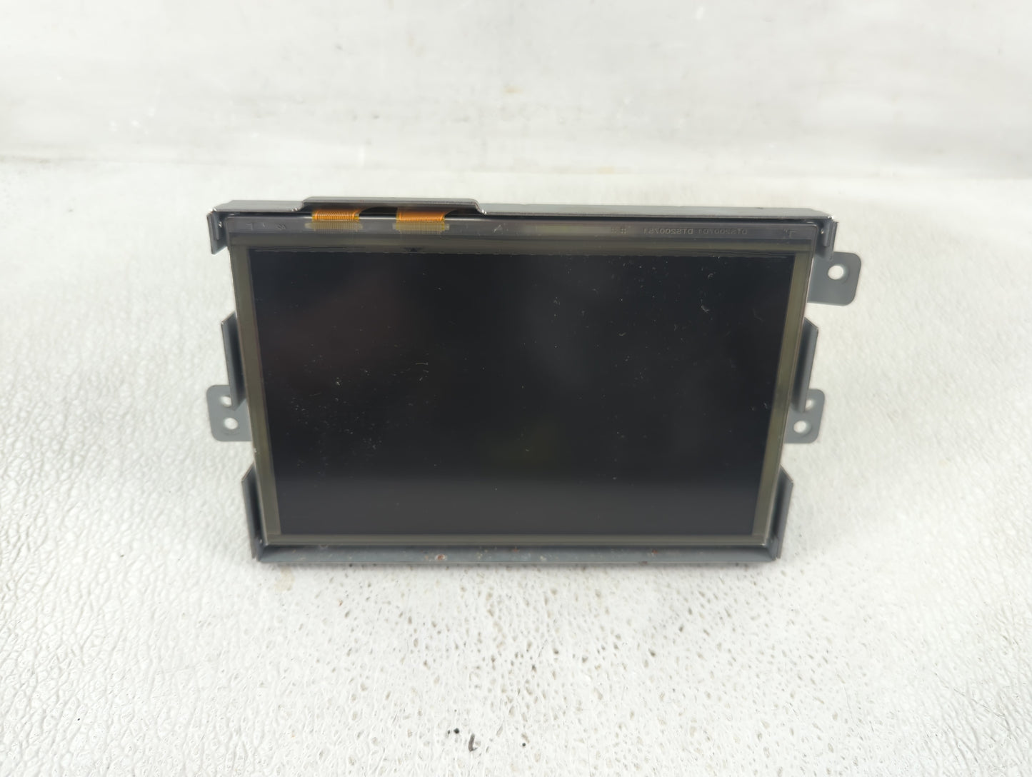 2017-2019 Jaguar F-pace Information Display Screen - Oemusedautoparts1.com
