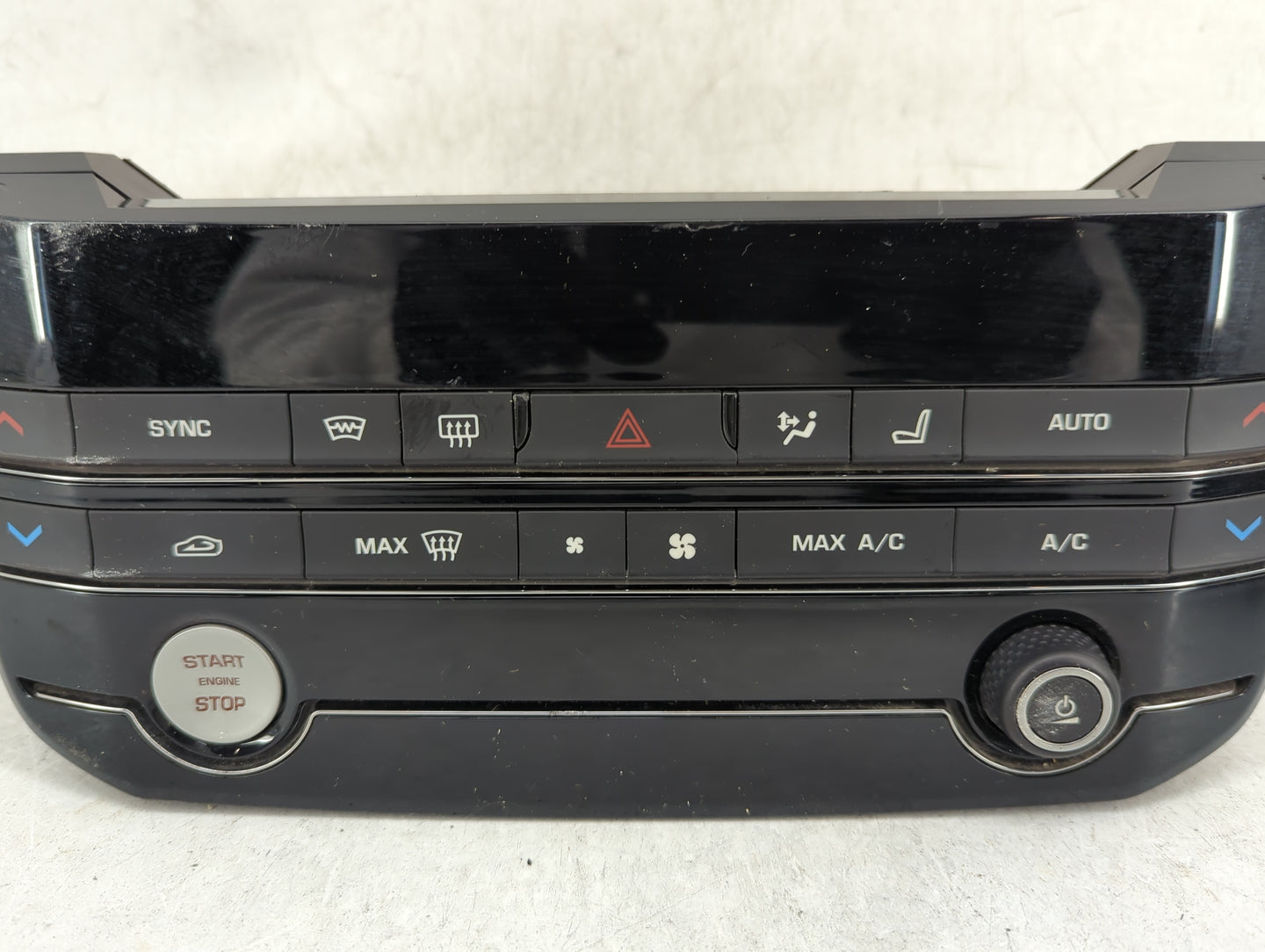 2018 Jaguar F-Pace Climate Control Module Temperature AC/Heater Replacement P/N:JX63-18C858-SB Fits Fits 2019 OEM Used Auto 