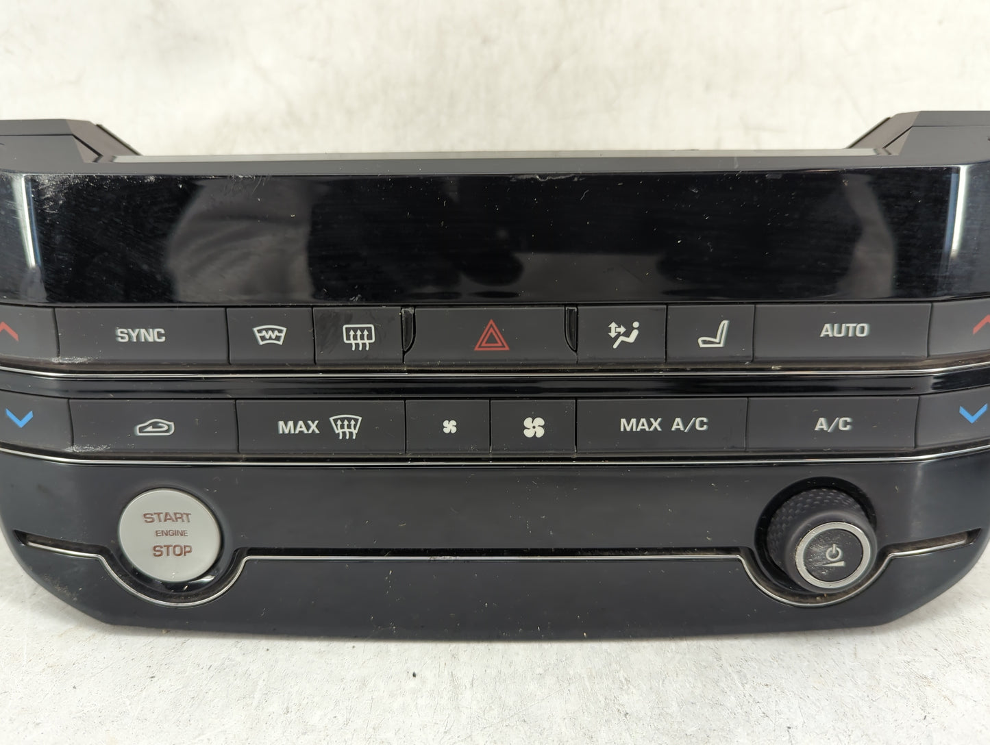 2018 Jaguar F-Pace Climate Control Module Temperature AC/Heater Replacement P/N:JX63-18C858-SB Fits Fits 2019 OEM Used Auto 