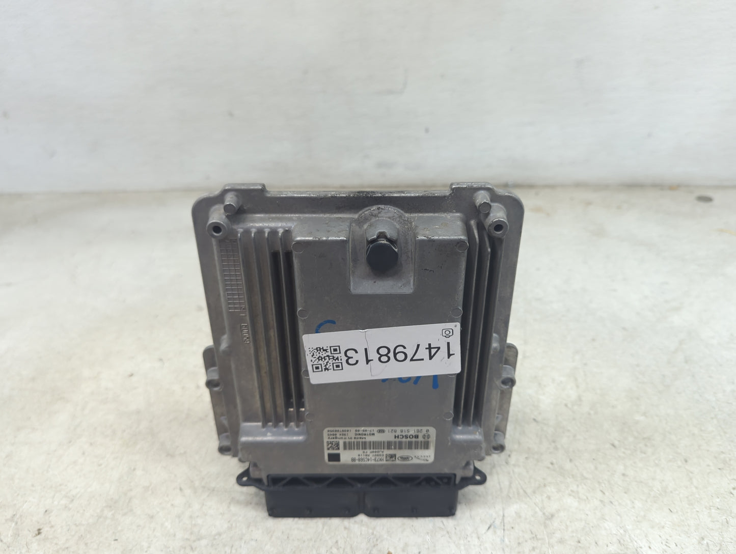 2018-2019 Jaguar F-Pace PCM Engine Control Computer ECU ECM PCU OEM P/N:0281518821 HX73-14C568-BB Fits Fits 2018 2019 OEM Us
