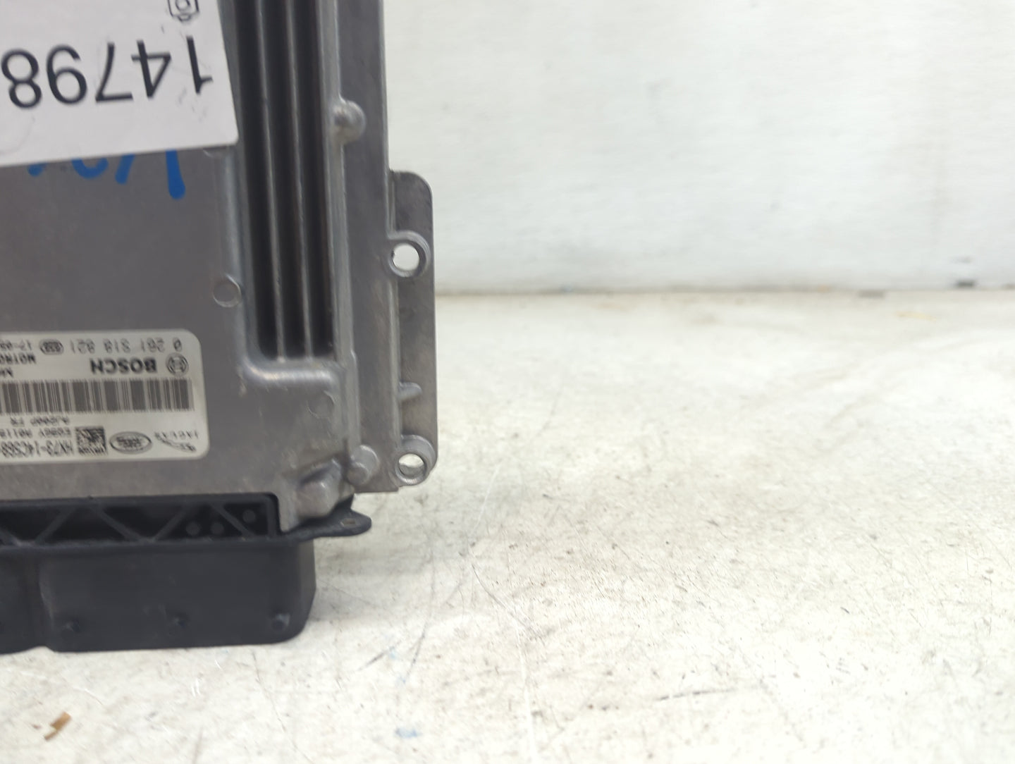 2018-2019 Jaguar F-Pace PCM Engine Control Computer ECU ECM PCU OEM P/N:0281518821 HX73-14C568-BB Fits Fits 2018 2019 OEM Us