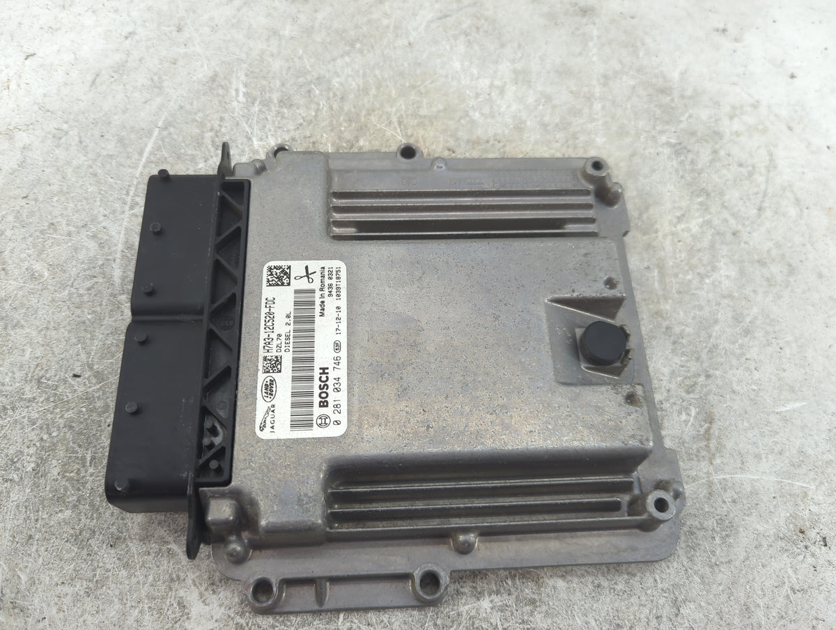 2018-2019 Jaguar F-Pace PCM Engine Control Computer ECU ECM PCU OEM P/N:H7A3-12C520-FDC 0281034746 Fits Fits 2018 2019 OEM U