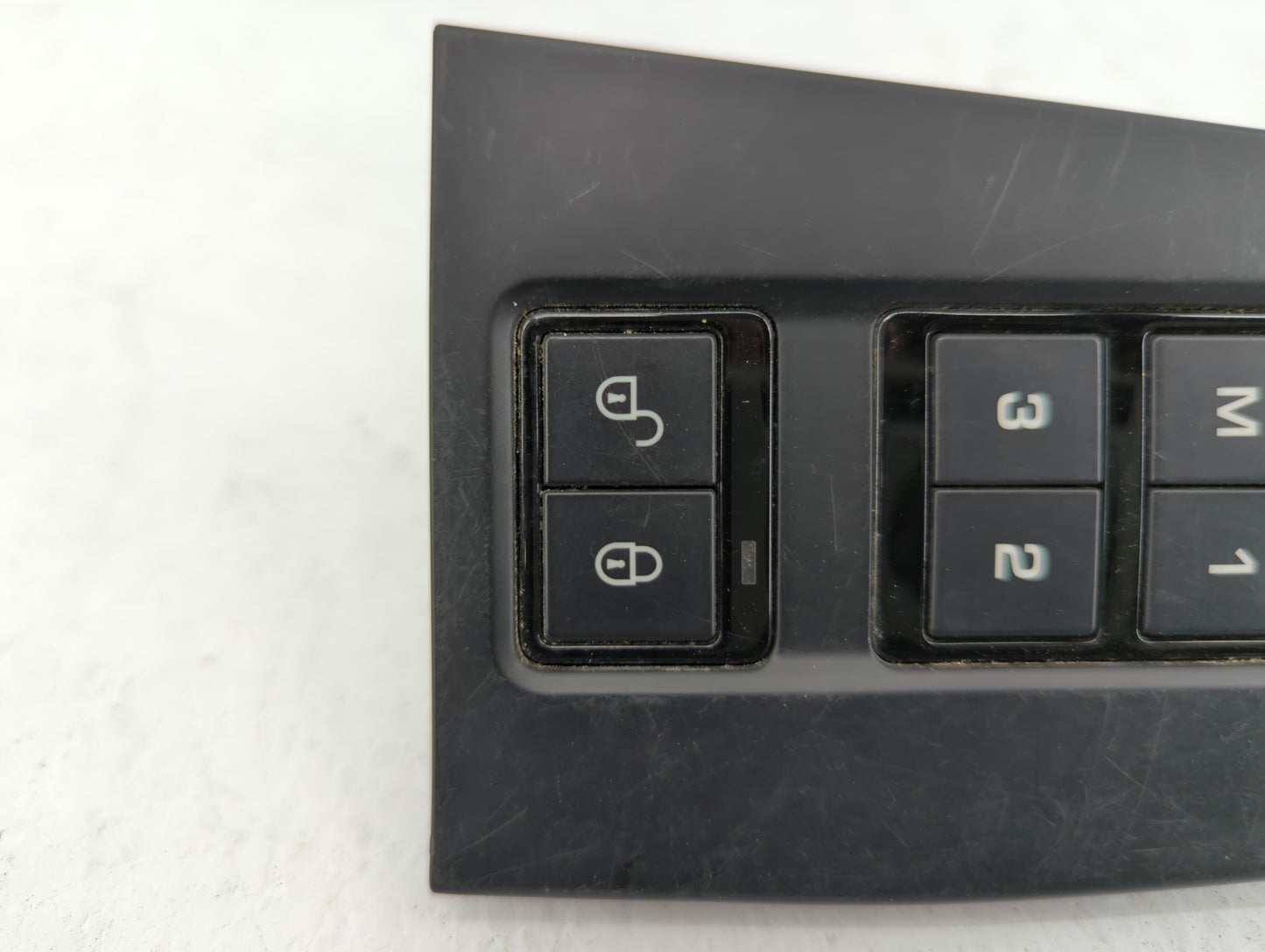 2018 Jaguar F-Pace Master Power Window Switch Replacement Driver Side Left P/N:HK83-237B91-B Fits OEM Used Auto Parts - Oemu