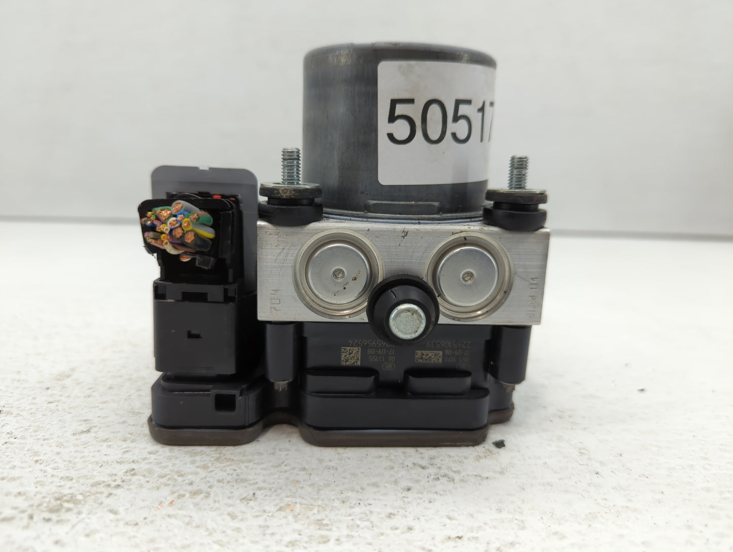 2018-2019 Jaguar F-Pace ABS Pump Control Module Replacement P/N:HK83-14F447-CF Fits Fits 2018 2019 OEM Used Auto Parts - Oem