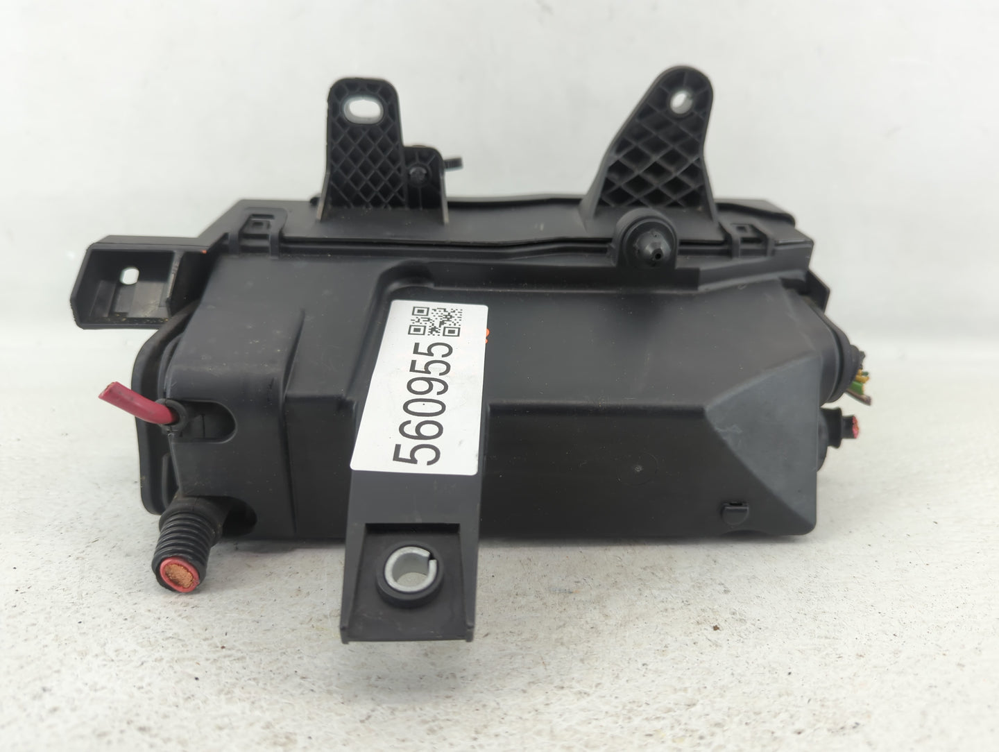 2017-2018 Jaguar F-Pace Fusebox Fuse Box Panel Relay Module P/N:GX73-14A076-AA Fits Fits 2017 2018 OEM Used Auto Parts - Oem