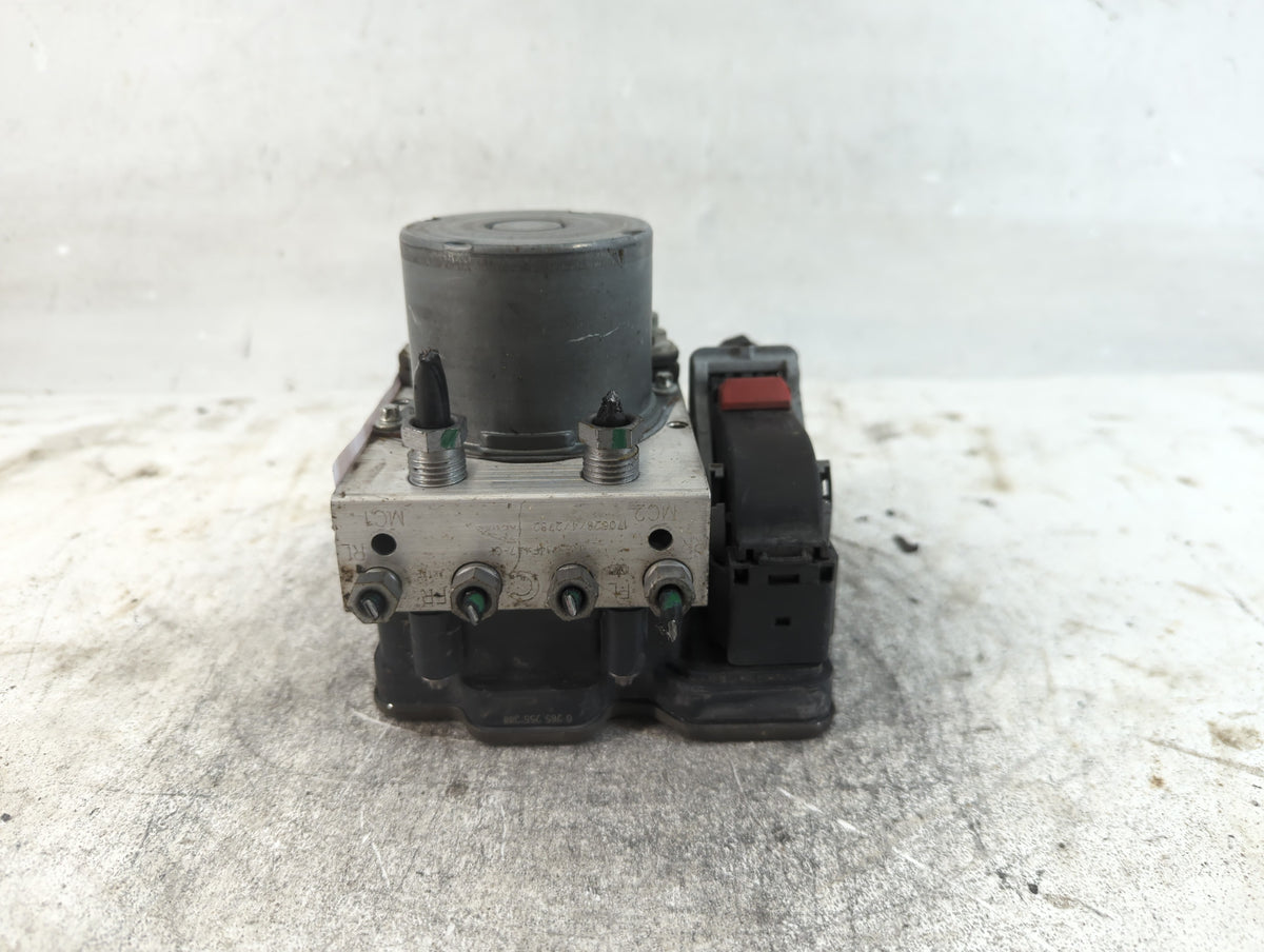2018-2019 Jaguar F-Pace Anti-Lock Brake ABS Pump Module Actuator OEM P/N:HK83-14F417-CF Fits Fits 2018 2019 OEM Used Auto Pa