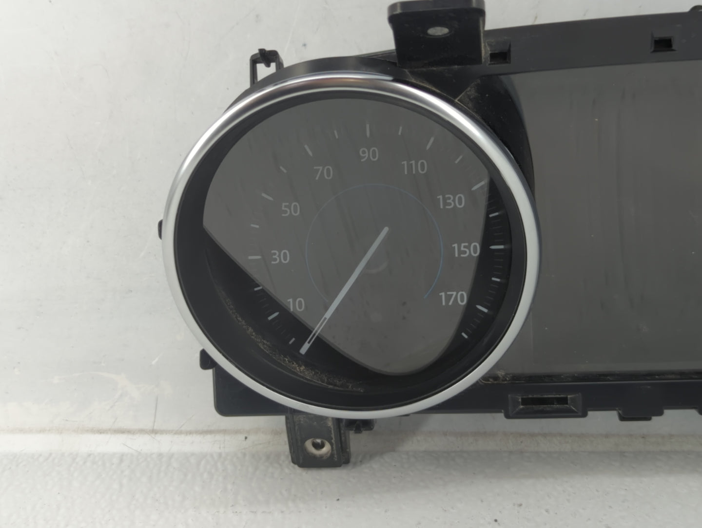 2017-2019 Jaguar Xe Instrument Cluster Speedometer Gauges P/N:JX7310F844AB Fits Fits 2017 2018 2019 OEM Used Auto Parts - Oe
