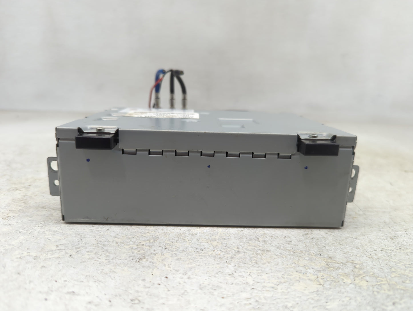 2018-2019 Jaguar Xf Radio AM FM Cd Player Receiver Replacement P/N:HX6318K812DB Fits Fits 2018 2019 OEM Used Auto Parts - Oe