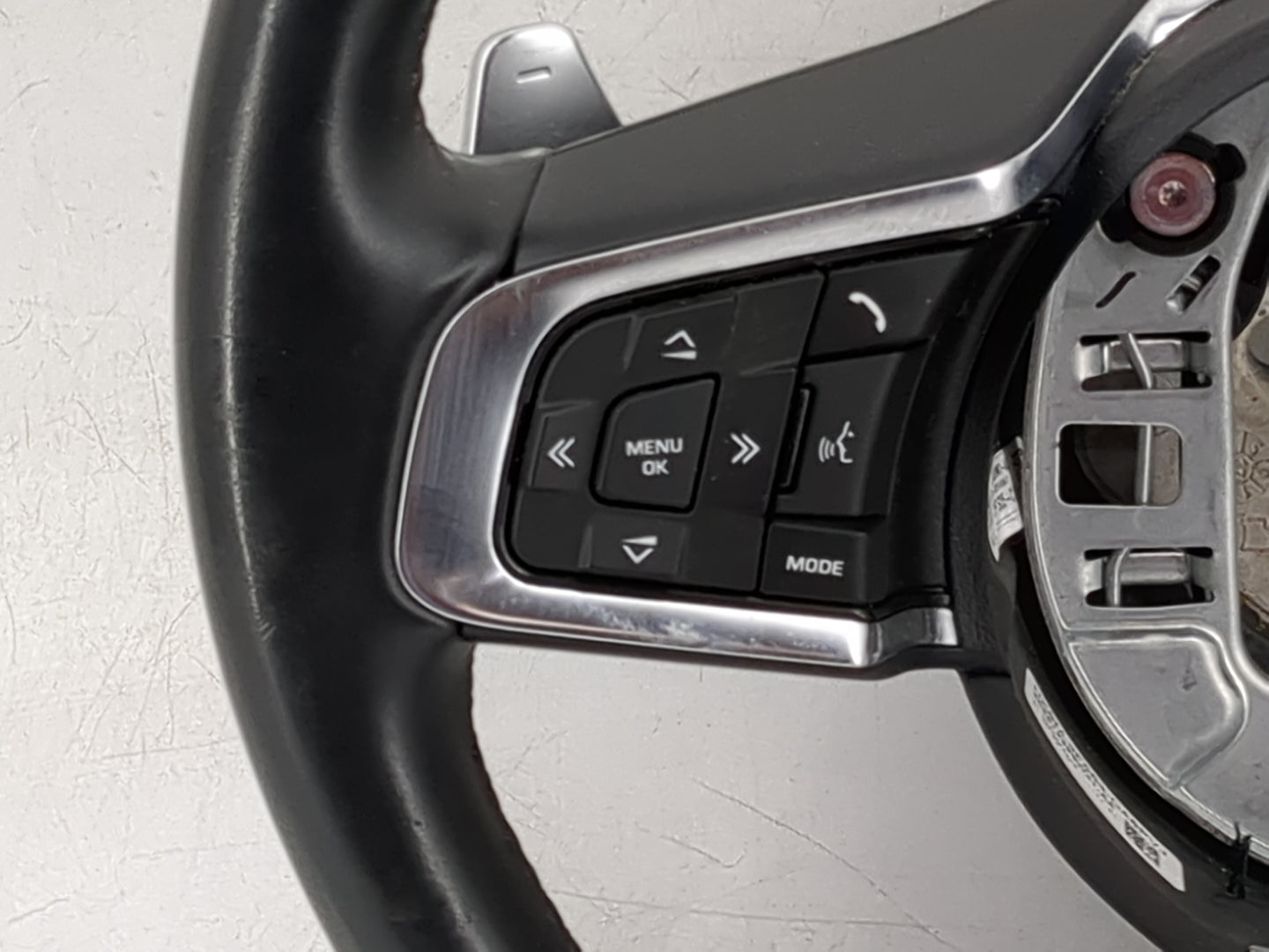 2018 Jaguar Xf Steering Wheel Oem Black - Oemusedautoparts1.com