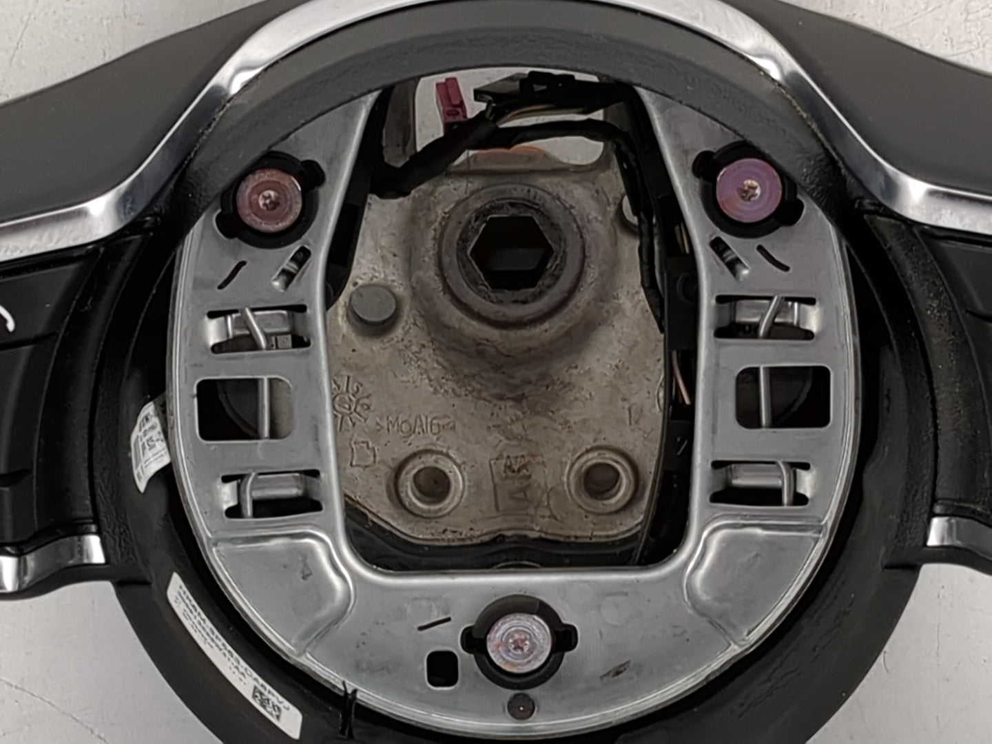 2018 Jaguar Xf Steering Wheel Oem Black - Oemusedautoparts1.com