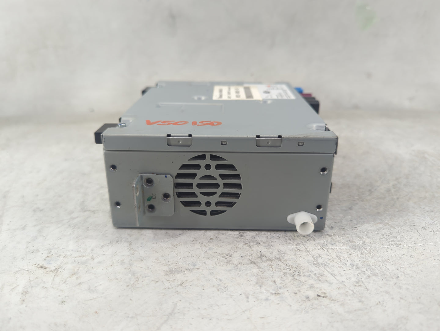 2018 Jaguar Xf Radio AM FM Cd Player Receiver Replacement P/N:HY32-18K812-DD A50170755, BE L015 Fits OEM Used Auto Parts - O