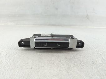 compare product 2018-2019 Jaguar Xf Climate Control Module Temperature AC/Heater Replacement P/N:GX73-14D694-AB Fits Fits 2018 2019 2020 OEM Used Auto Parts