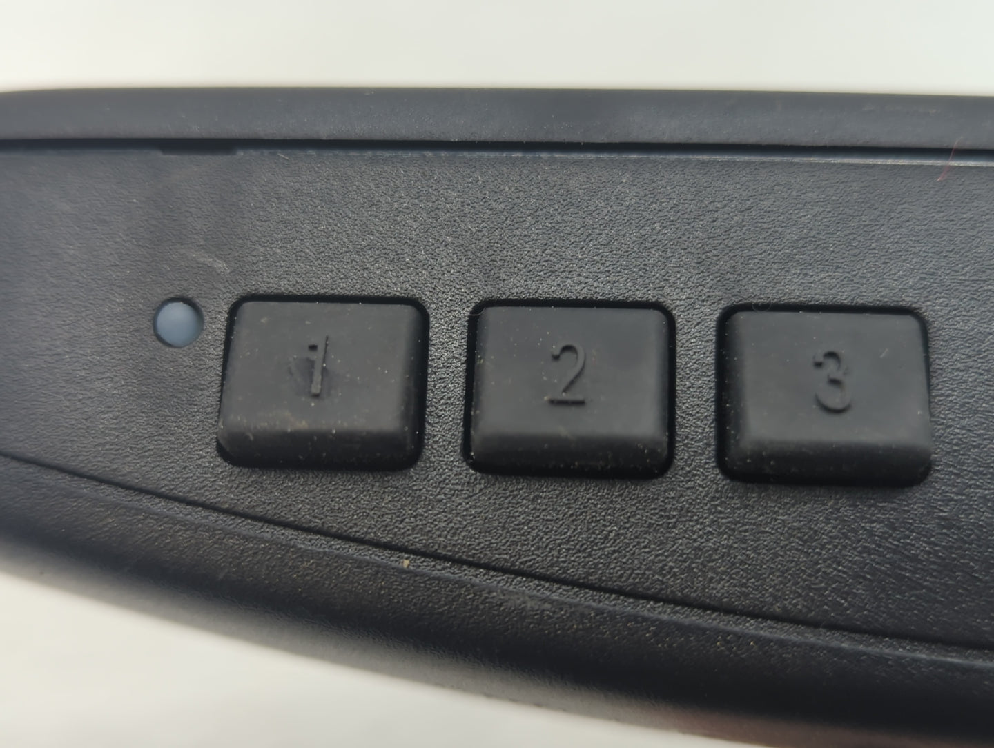 2016-2018 Jaguar Xf Interior Rear View Mirror Replacement OEM P/N:FK72-17E678-BA E11045891 Fits Fits 2015 2016 2017 2018 201