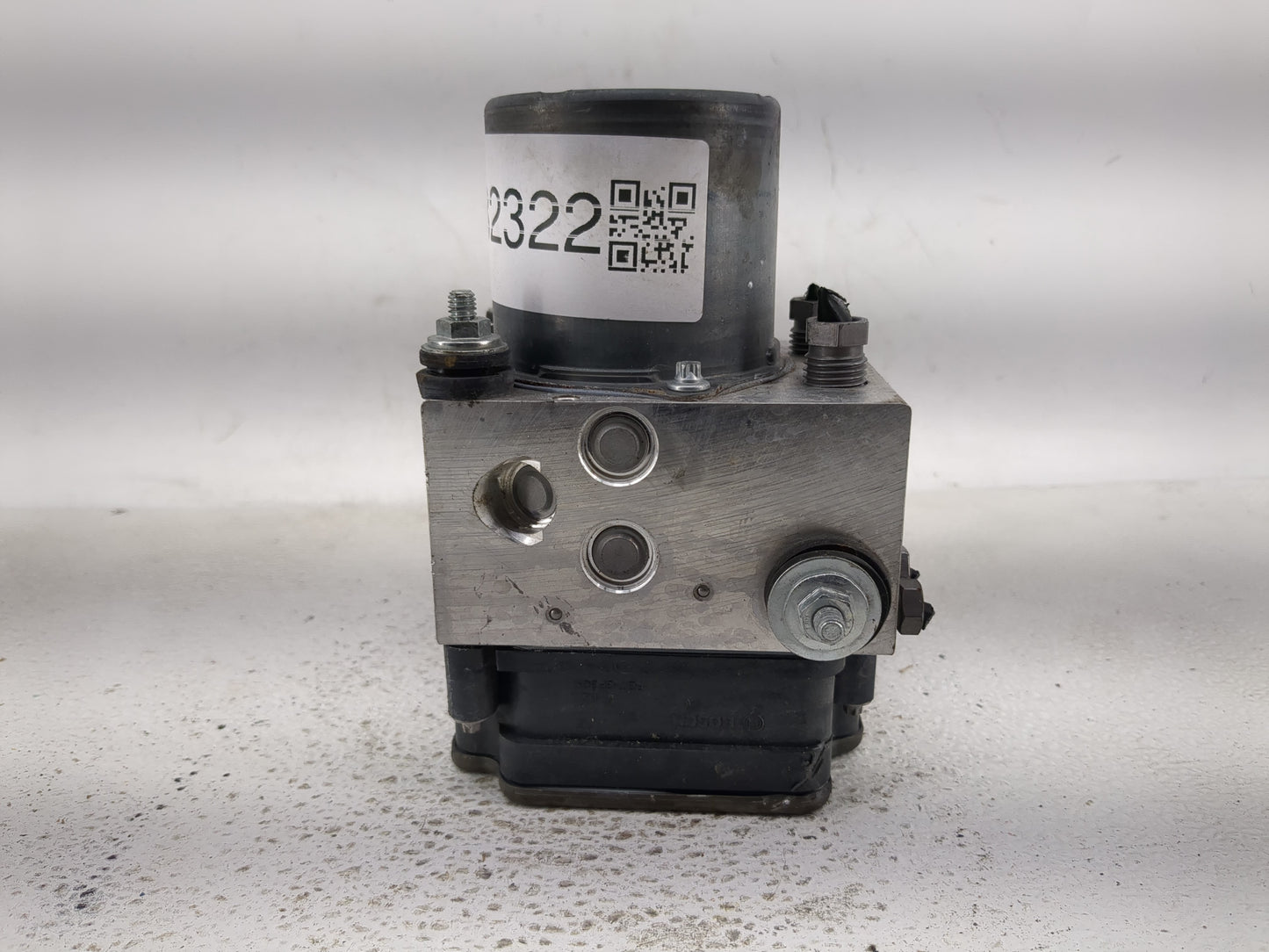 2018-2019 Jaguar Xj ABS Pump Control Module Replacement P/N:JW93-14F447-AB Fits Fits 2018 2019 OEM Used Auto Parts - Oemused