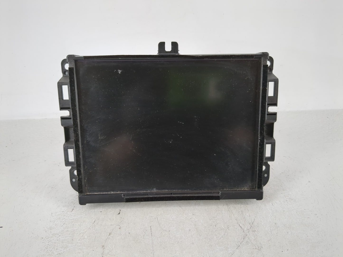 2018 Jeep Cherokee Information Display Screen Black - Oemusedautoparts1.com