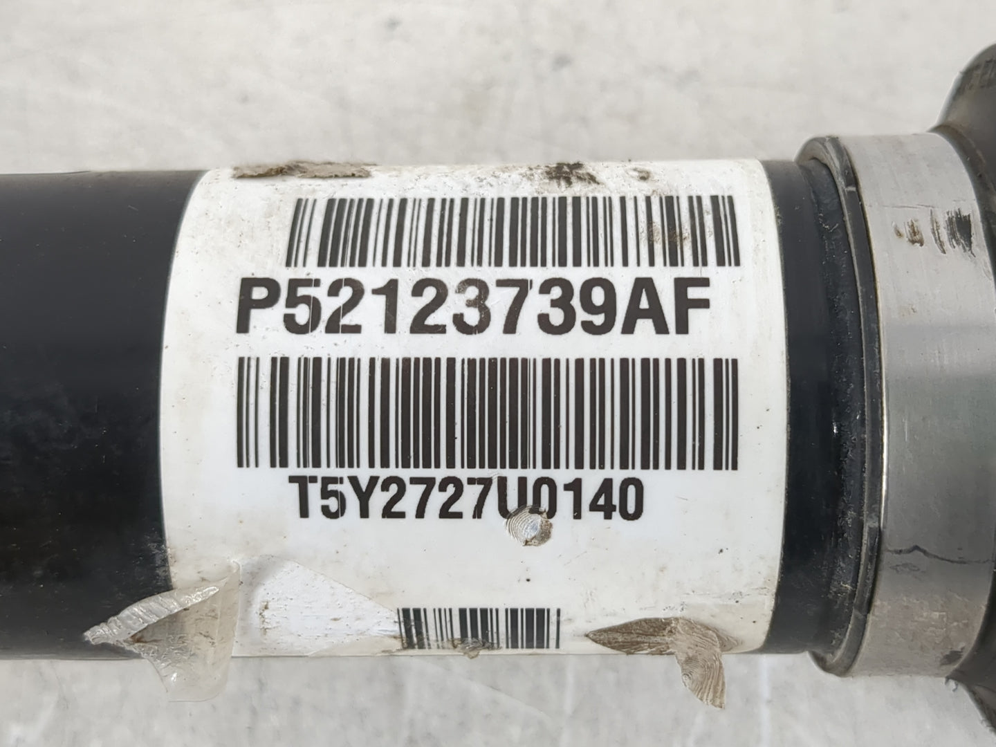2014-2018 Jeep Cherokee Axle Shaft Front Driver Cv C/v - Oemusedautoparts1.com