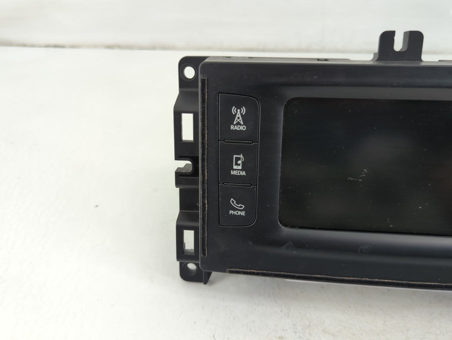 2018 Jeep Cherokee Radio AM FM Cd Player Receiver Replacement P/N:P68365213AB Fits OEM Used Auto Parts - Oemusedautoparts1.c