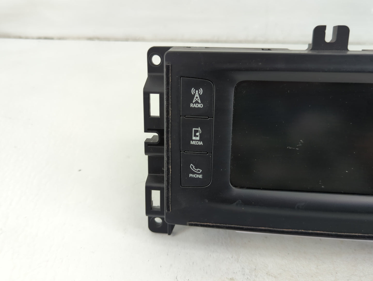 2018 Jeep Cherokee Radio AM FM Cd Player Receiver Replacement P/N:P68365213AB Fits OEM Used Auto Parts - Oemusedautoparts1.c