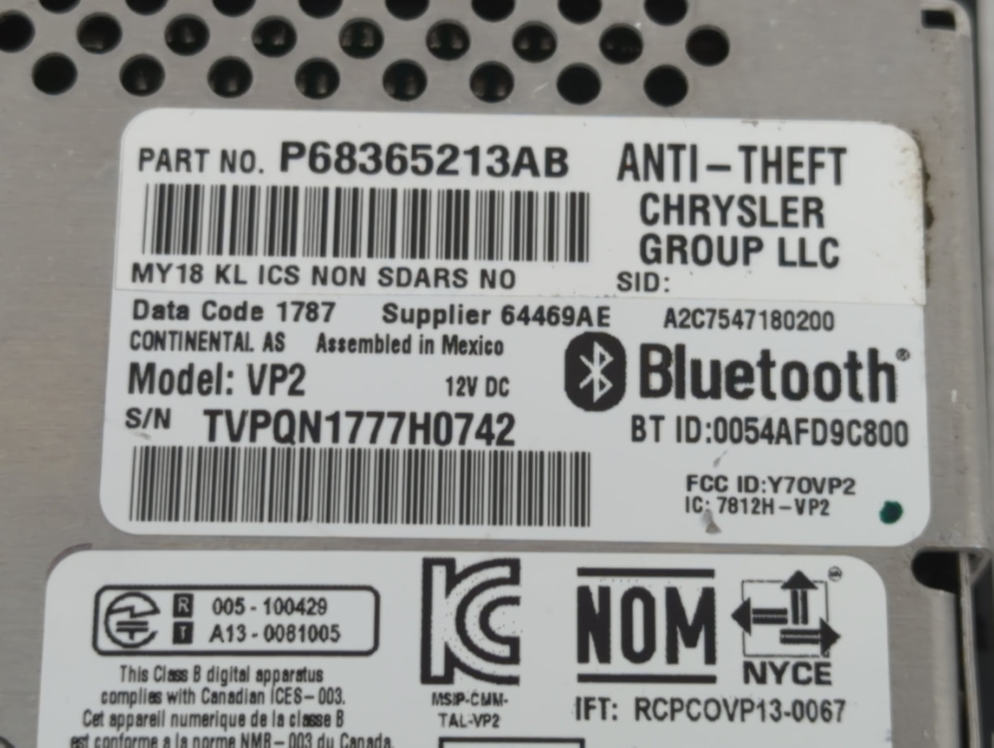 2018 Jeep Cherokee Radio AM FM Cd Player Receiver Replacement P/N:P68365213AB Fits OEM Used Auto Parts - Oemusedautoparts1.c