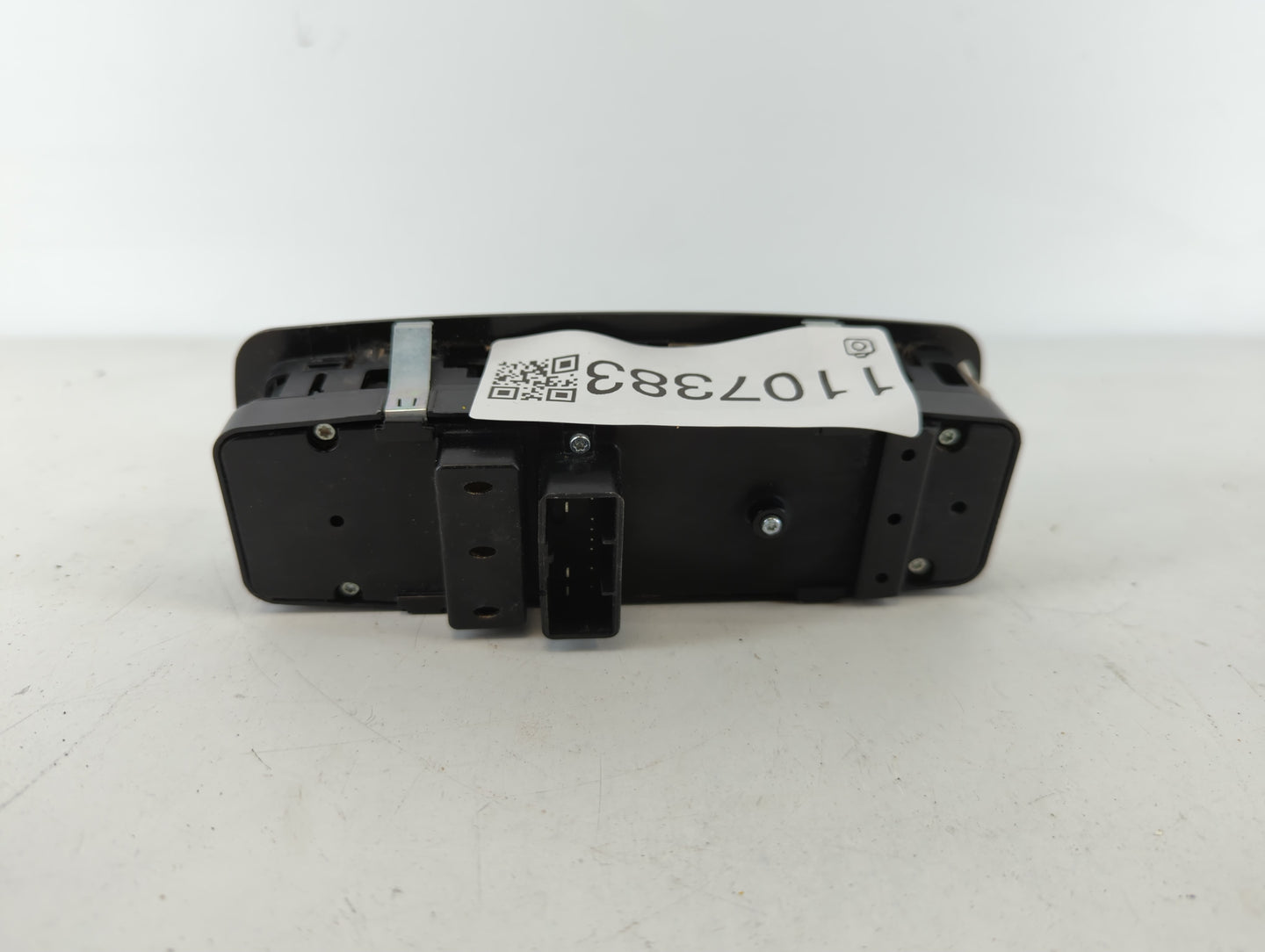 2015-2022 Jeep Cherokee Master Power Window Switch Replacement Driver Side Left P/N:68271206AB Fits OEM Used Auto Parts - Oe