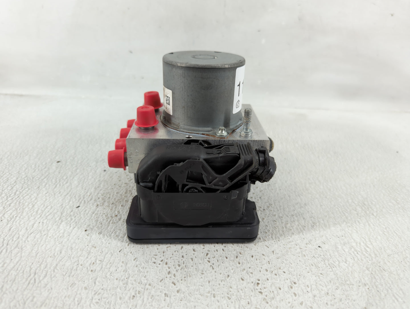 2017 Jeep Cherokee ABS Pump Control Module Replacement P/N:P68371198AA Fits OEM Used Auto Parts - Oemusedautoparts1.com