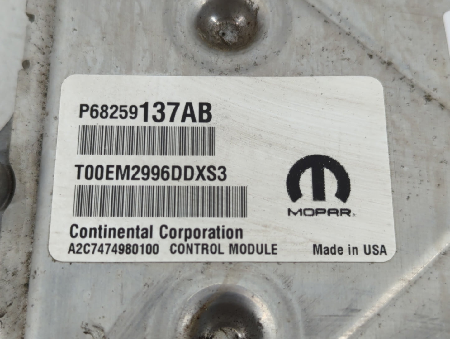 2018 Jeep Cherokee PCM Engine Control Computer ECU ECM PCU OEM P/N:P68259137AB Fits OEM Used Auto Parts - Oemusedautoparts1.