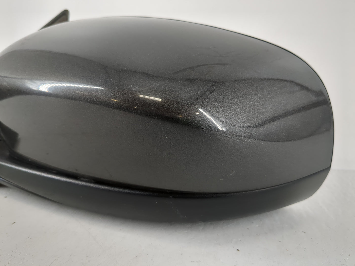 2014-2021 Jeep Cherokee Driver Side View Mirror - Left Door Mirror OEM Used - Oemusedautoparts1.com