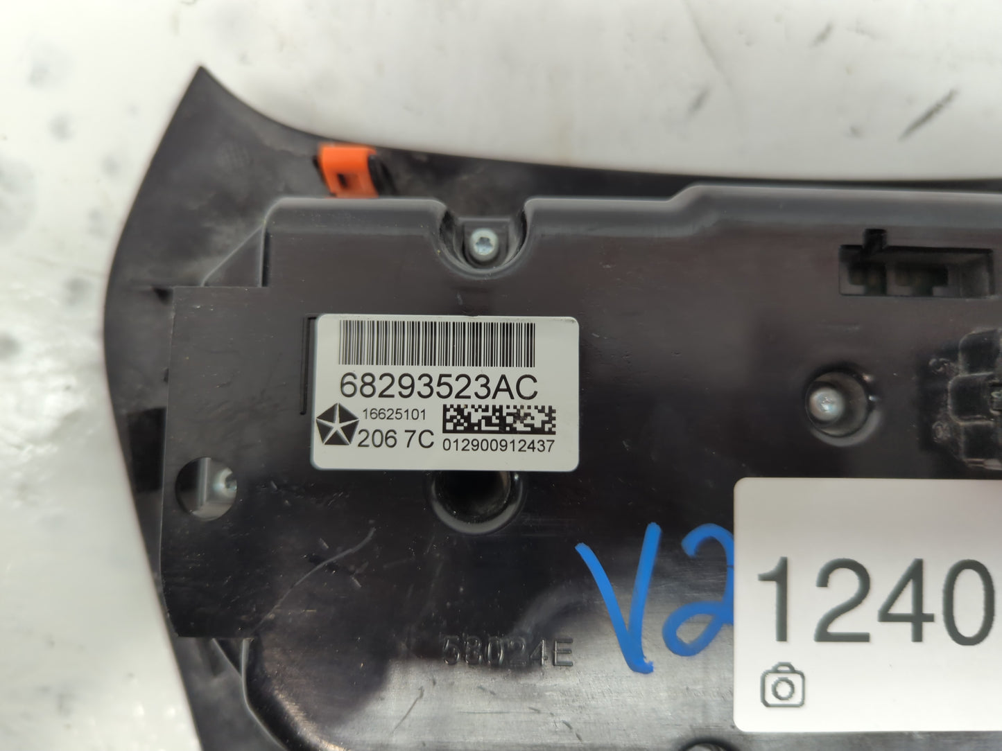 2015-2018 Jeep Cherokee Climate Control Module Temperature AC/Heater Replacement P/N:68293623AC Fits Fits 2015 2016 2017 201