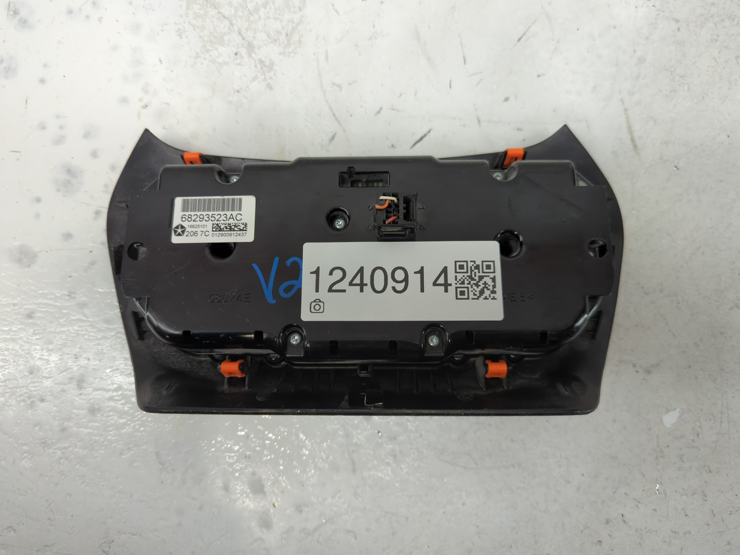 2015-2018 Jeep Cherokee Climate Control Module Temperature AC/Heater Replacement P/N:68293623AC Fits Fits 2015 2016 2017 201