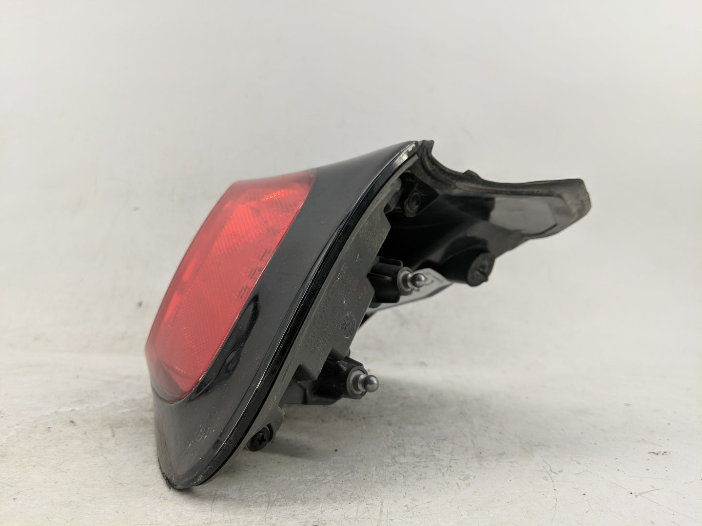 2014-2018 Jeep Cherokee Tail Light Assembly Passenger Right OEM P/N:68102906AF Fits Fits 2014 2015 2016 2017 2018 OEM Used A