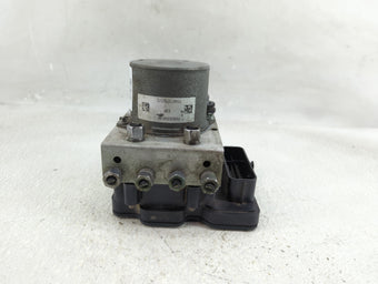 compare product 2017 Jeep Cherokee ABS Pump Control Module Replacement P/N:P68293541AB P68371198AA Fits OEM Used Auto Parts