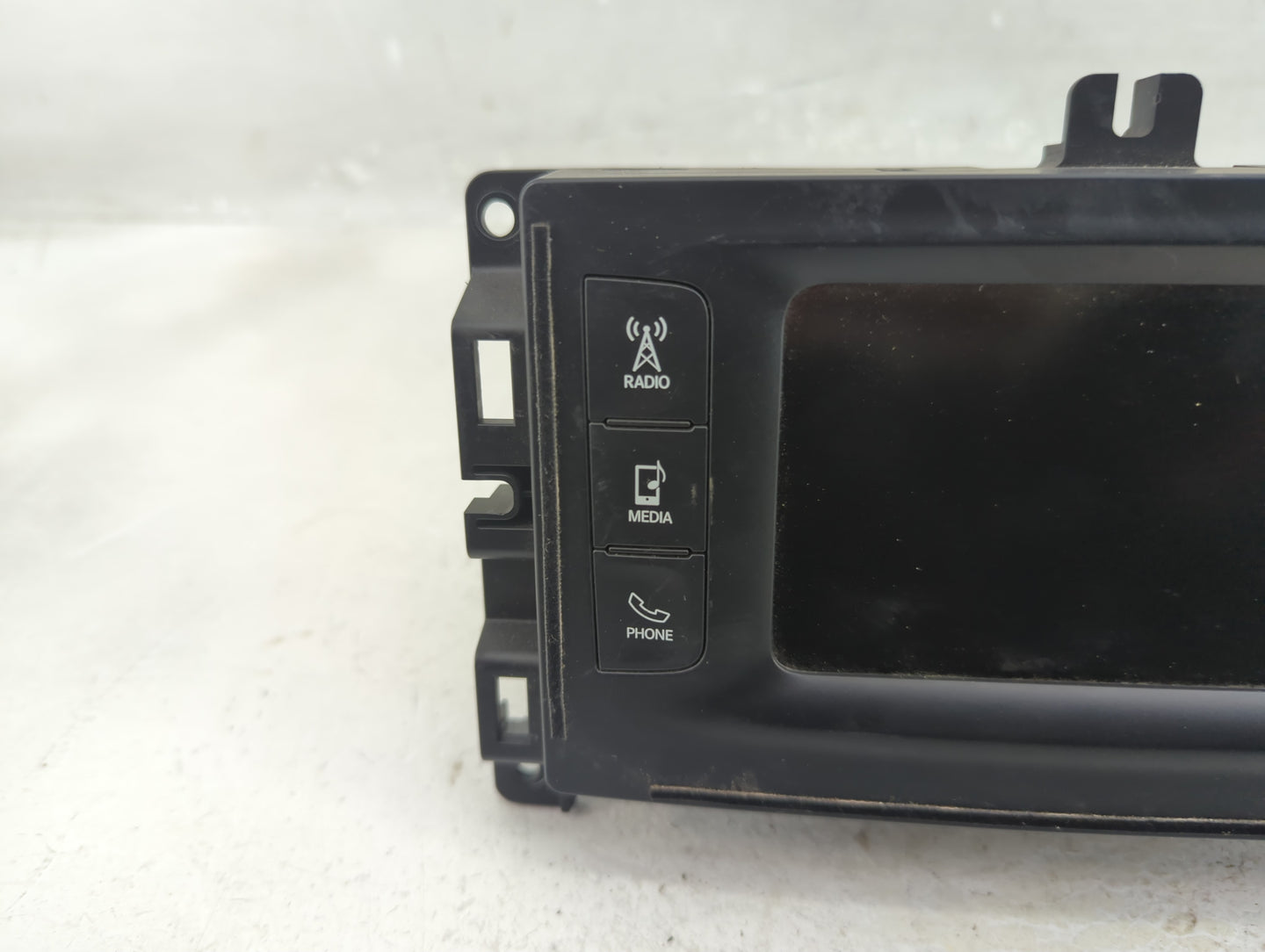 2018 Jeep Cherokee Radio AM FM Cd Player Receiver Replacement P/N:P68365213AB Fits OEM Used Auto Parts - Oemusedautoparts1.c