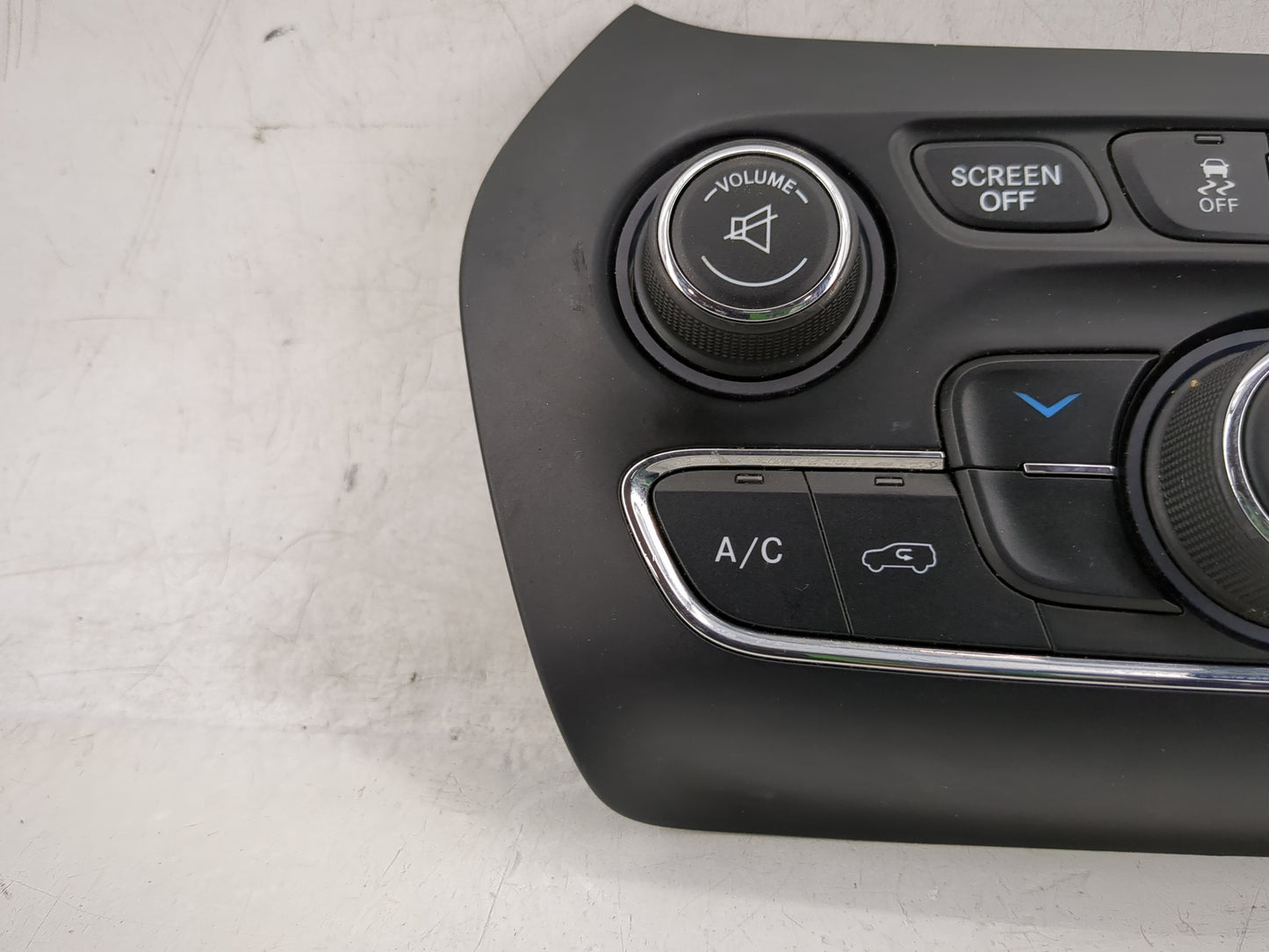 2015-2018 Jeep Cherokee Climate Control Module Temperature AC/Heater Replacement P/N:68249518AA Fits Fits 2015 2016 2017 201