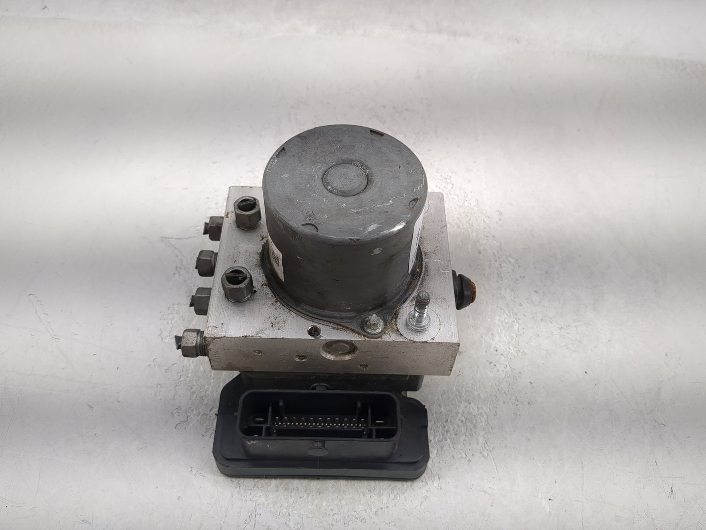 2017 Jeep Cherokee ABS Pump Control Module Replacement P/N:0265956490 2265106527, P68293541AB, P68371198AA Fits OEM Used Aut