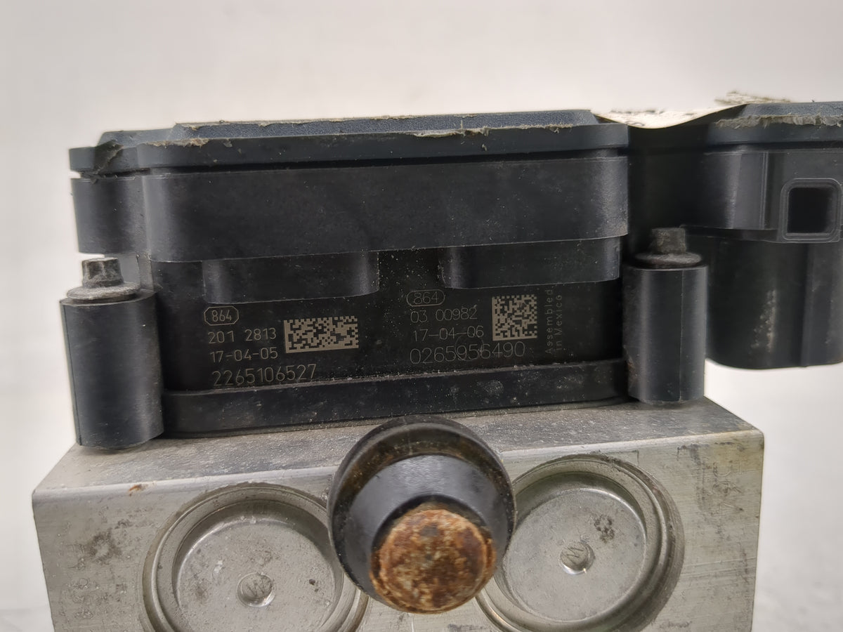 2017 Jeep Cherokee Anti-Lock Brake ABS Pump Module Actuator OEM P/N:0265956490 2265106527, P68293541AB, P68371198AA Fits OEM