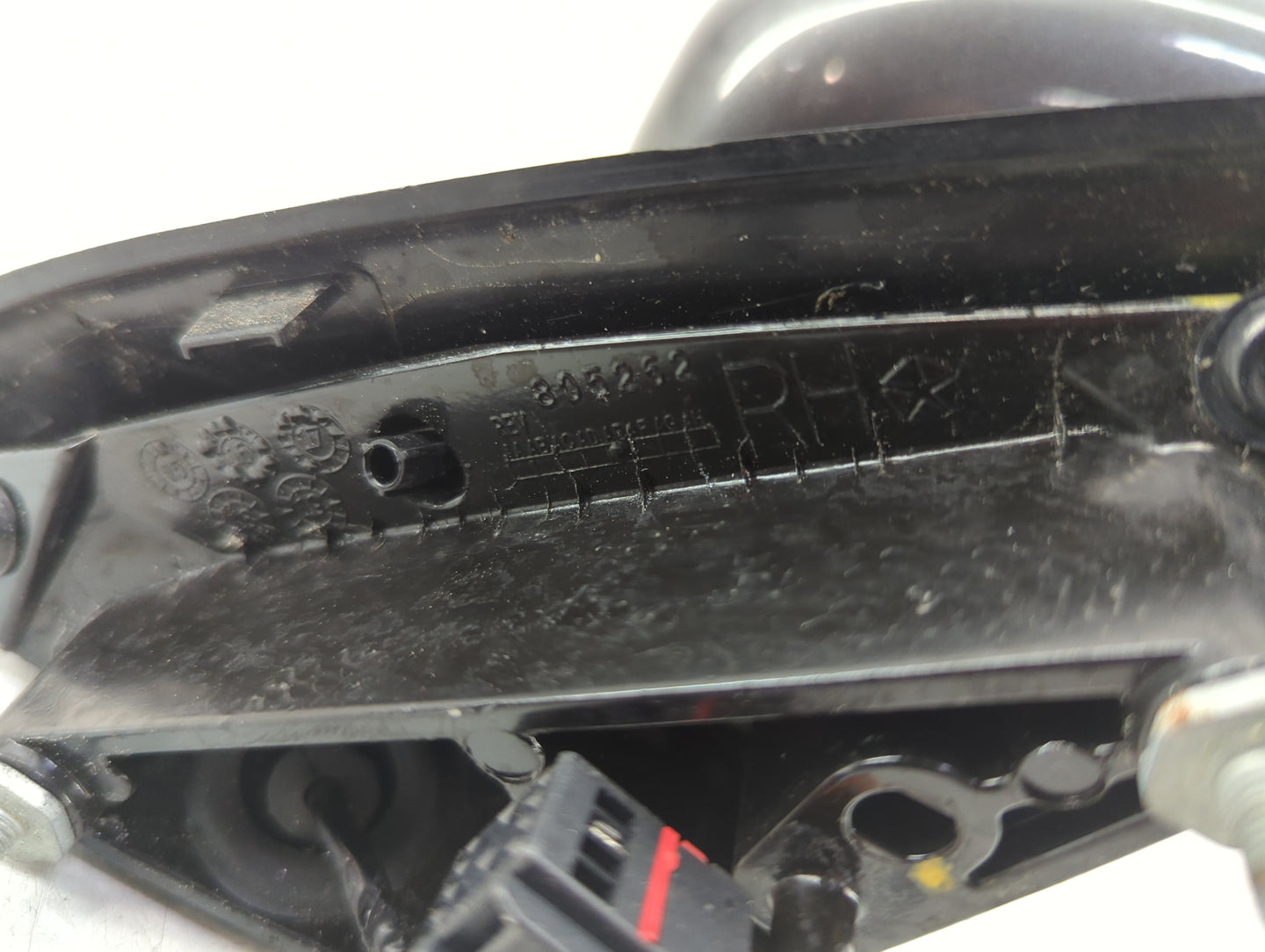 2014-2021 Jeep Cherokee Passenger Side View Mirror - Right Door Mirror OEM Used - Oemusedautoparts1.com