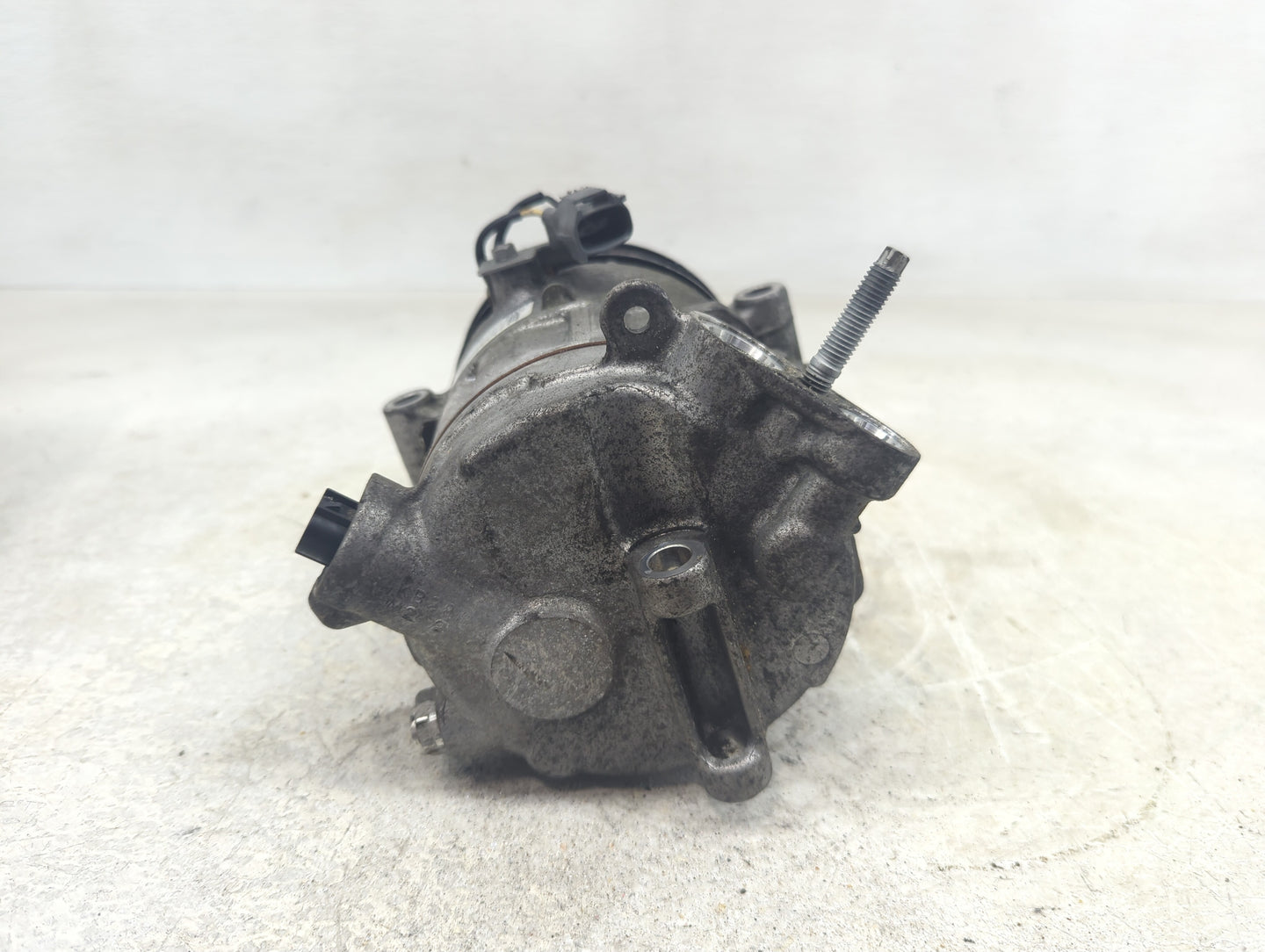 2014-2022 Jeep Cherokee Air Conditioning A/c Ac Compressor Oem - Oemusedautoparts1.com