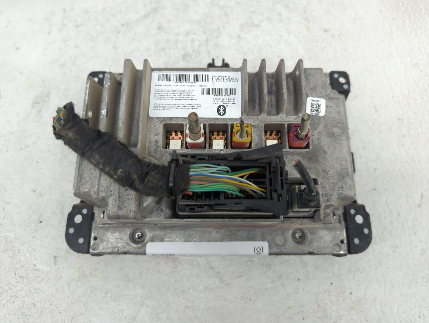 2018-2019 Jeep Cherokee Radio AM FM Cd Player Receiver Replacement P/N:68312540AD Fits Fits 2018 2019 OEM Used Auto Parts - 