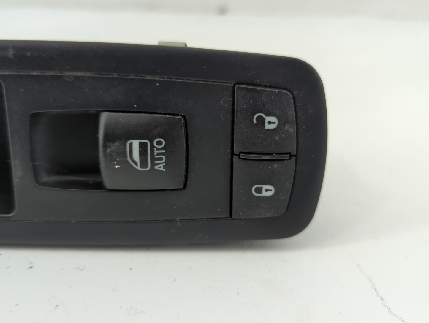 2015-2022 Jeep Cherokee Master Power Window Switch Replacement Driver Side Left P/N:68141892AA Fits OEM Used Auto Parts - Oe