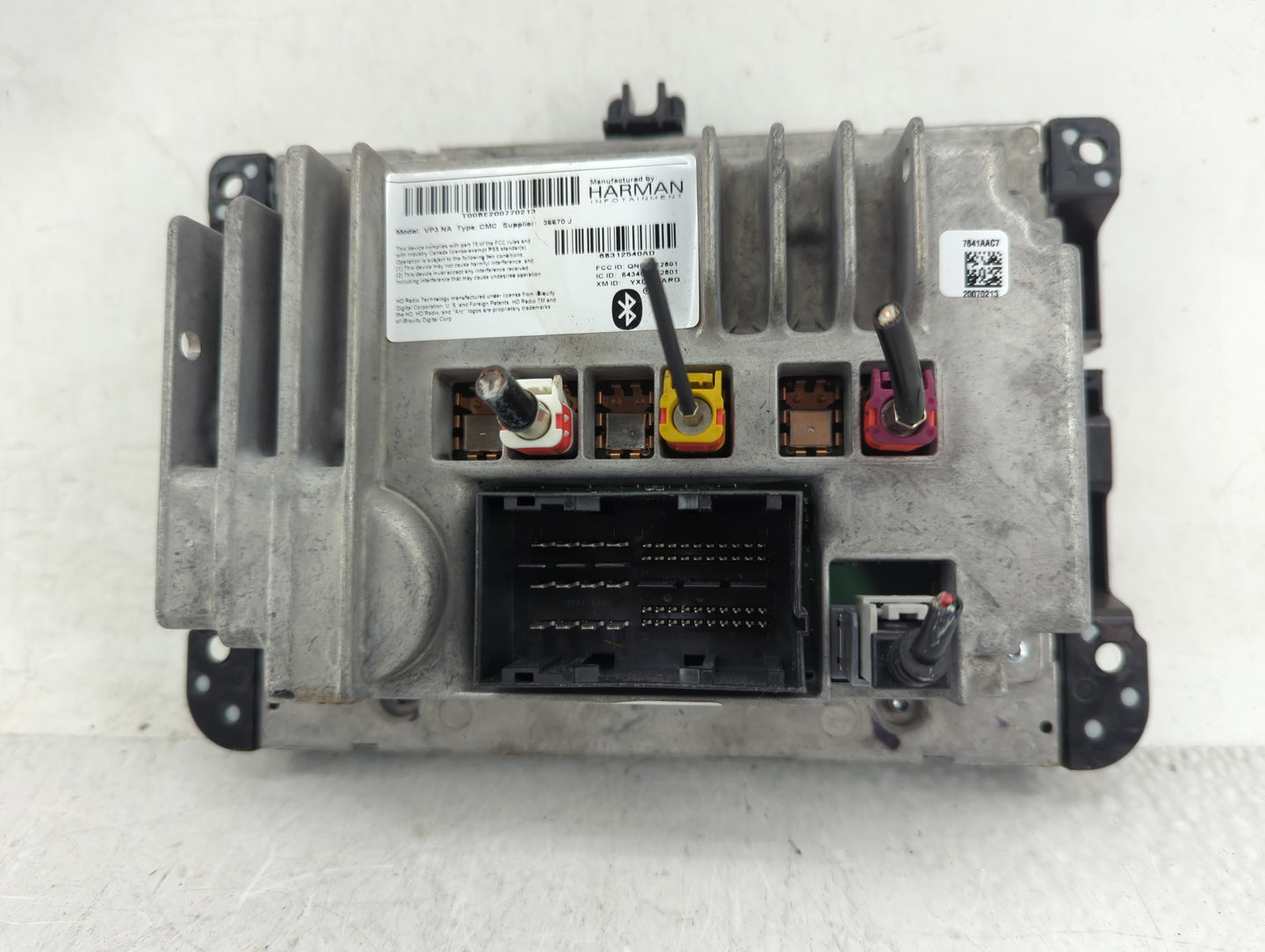2018-2019 Jeep Cherokee Radio AM FM Cd Player Receiver Replacement P/N:6434C-BE2801 Fits Fits 2018 2019 OEM Used Auto Parts 